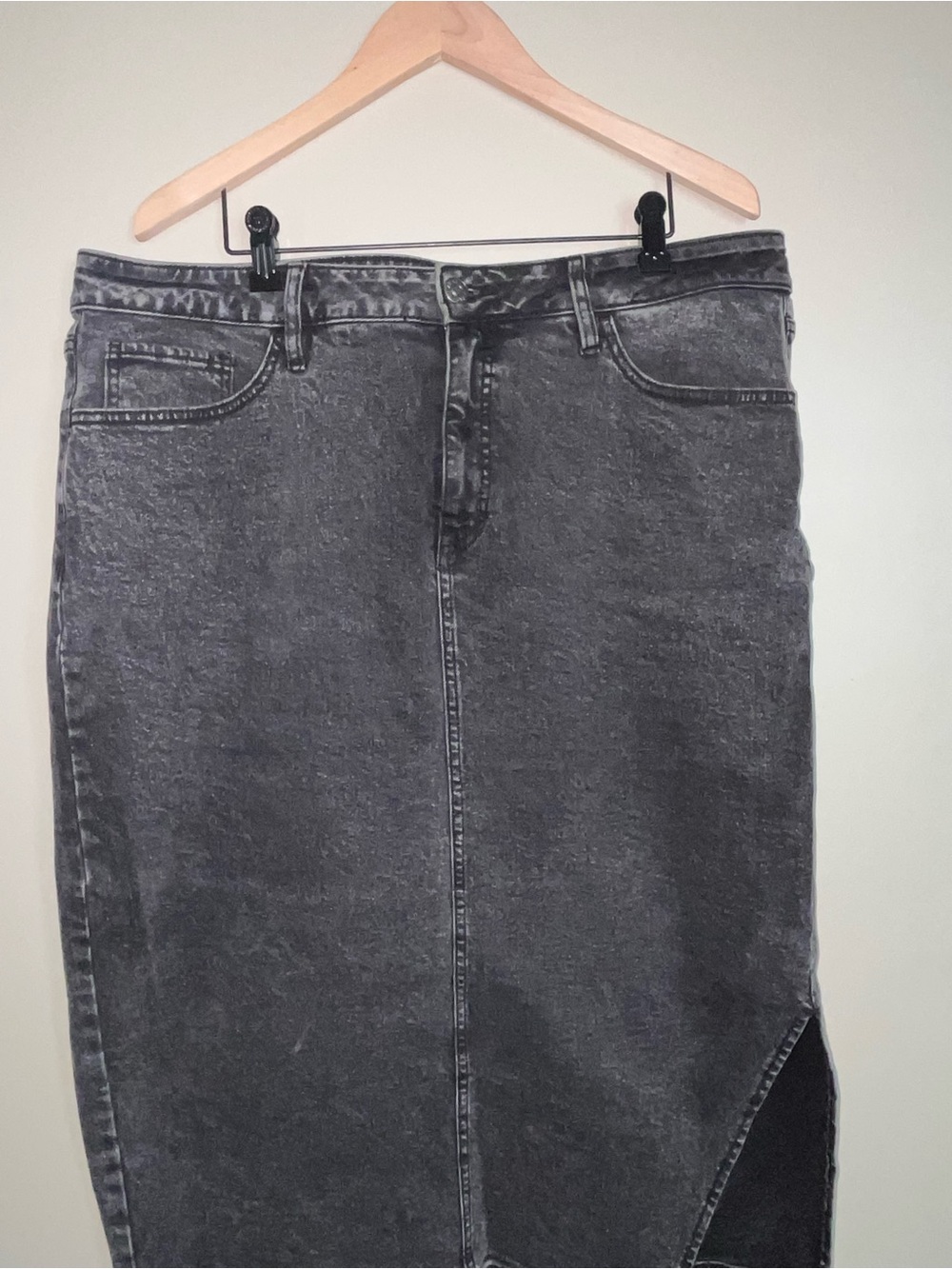 Ava & Viv Washed Black Denim Pencil Skirt